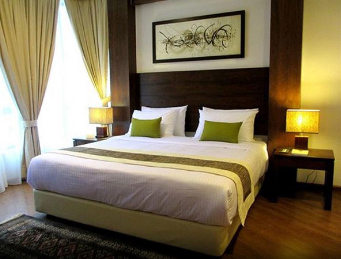 Samsuria Beach Resort & Residence Cherating Exterior foto